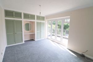 Photo 30- click for photo gallery